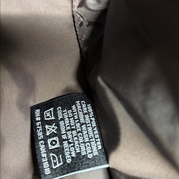 YellowStone quilted embroidered snap button up lined brown vest XL - Picture 9 of 11